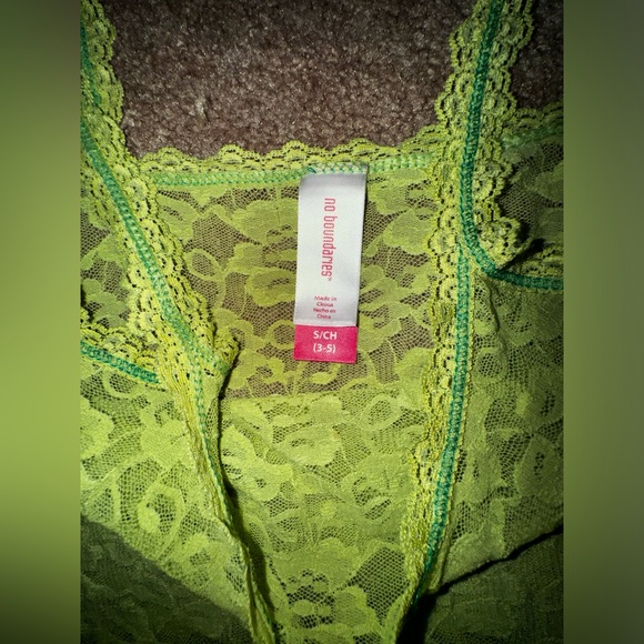 Neon Green Top✨ - Picture 3 of 5